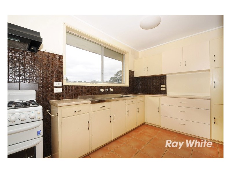 111 Karingal Drive, Frankston VIC 3199