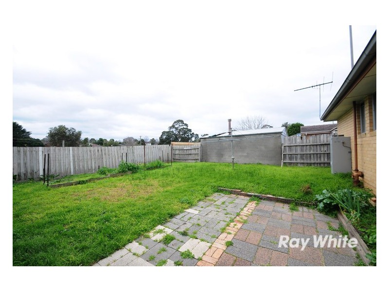 111 Karingal Drive, Frankston VIC 3199