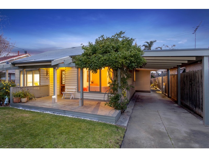 8 Francis Street, Frankston VIC 3199