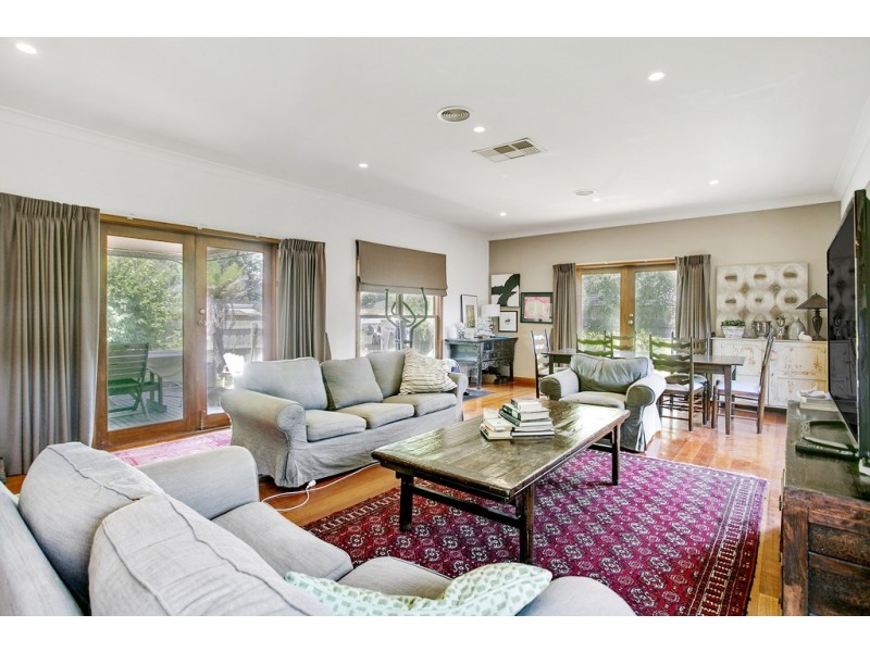 8 Francis Street, Frankston VIC 3199