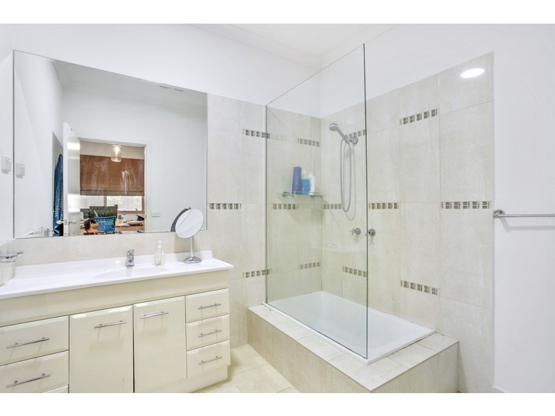 8 Francis Street, Frankston VIC 3199