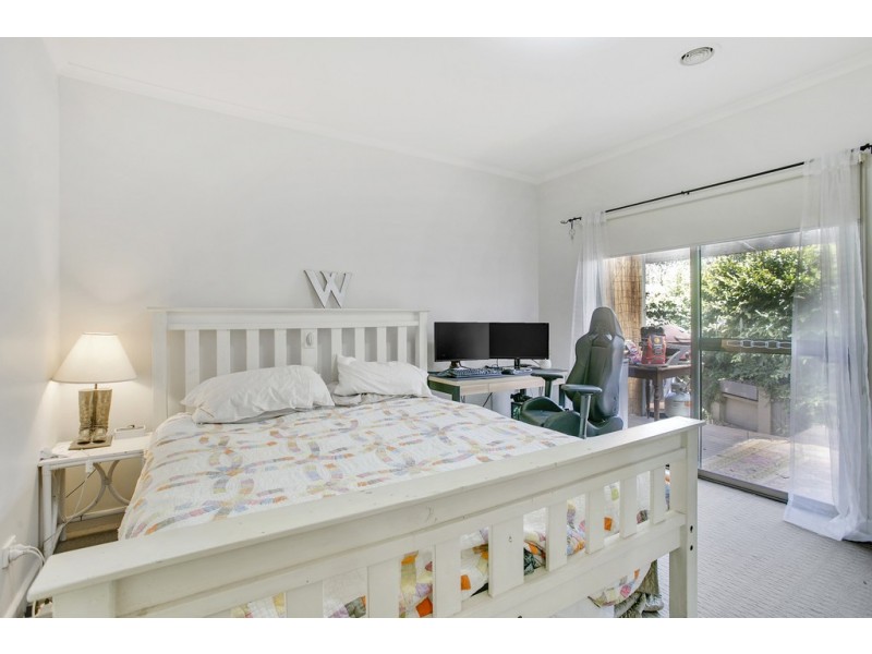 8 Francis Street, Frankston VIC 3199