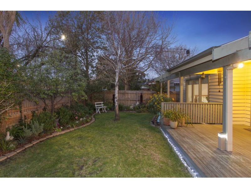 8 Francis Street, Frankston VIC 3199