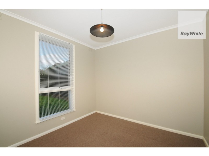 2 Connal Drive, Frankston VIC 3199