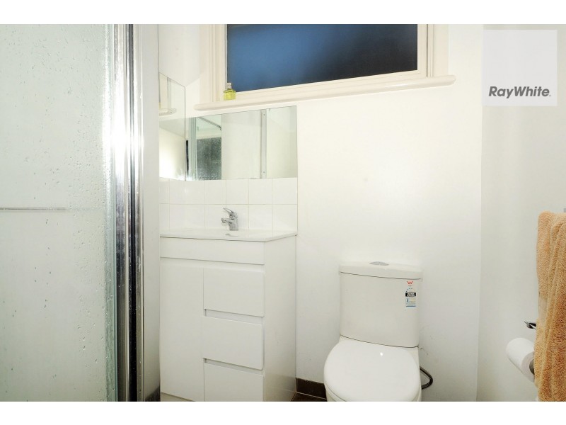 2 Connal Drive, Frankston VIC 3199