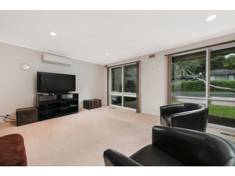 1 Burramine Court, Frankston South VIC 3199