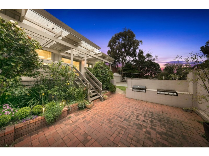 1 Burramine Court, Frankston South VIC 3199