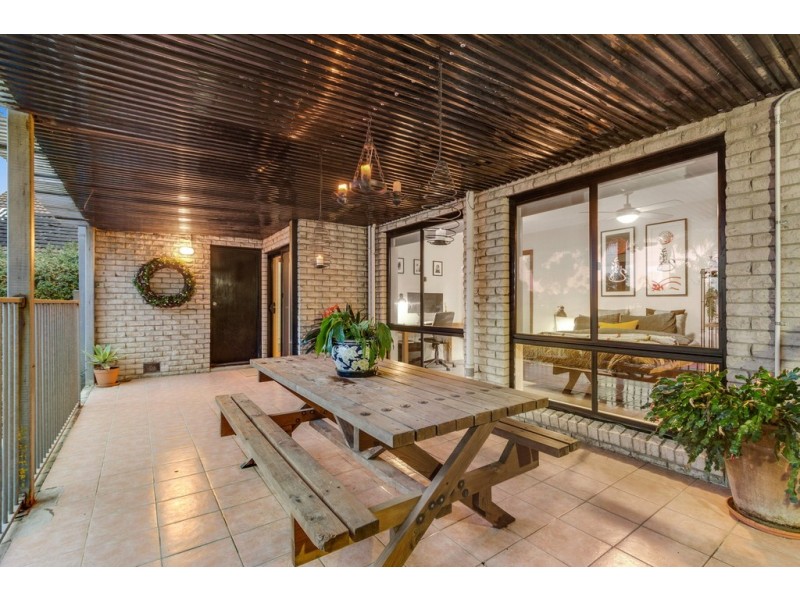 52 Christopher Drive, Frankston South VIC 3199