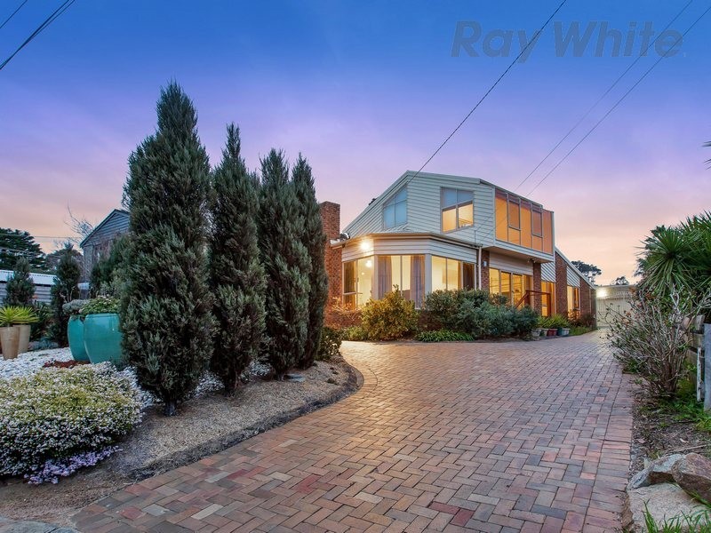 84 Koornalla Crescent, Mount Eliza VIC 3930