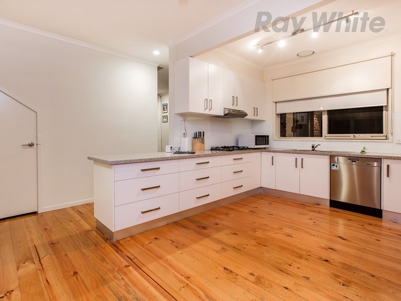 84 Koornalla Crescent, Mount Eliza VIC 3930