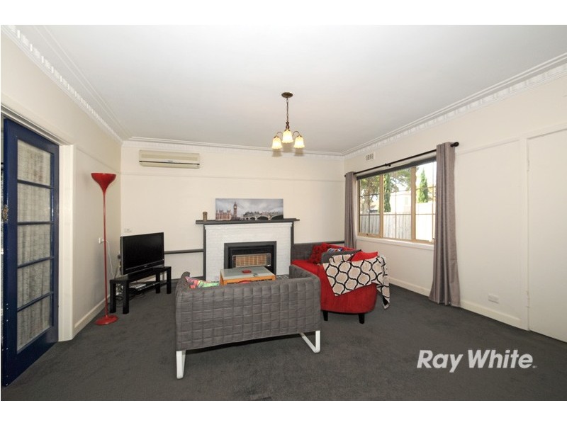 1/2 Lawrey Street, Frankston VIC 3199