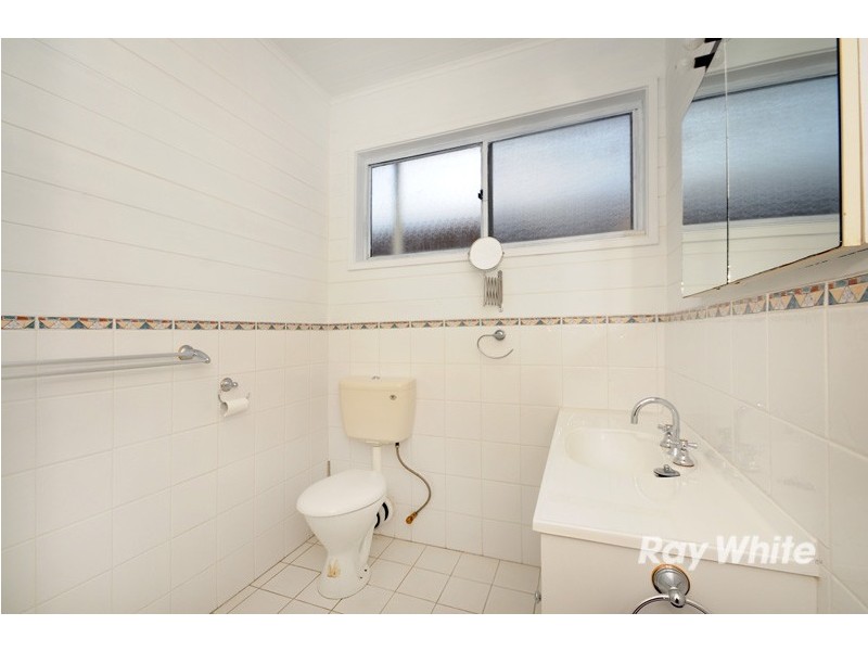 1/2 Lawrey Street, Frankston VIC 3199