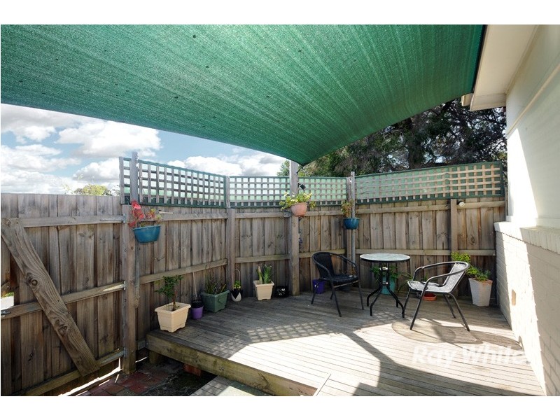 1/2 Lawrey Street, Frankston VIC 3199