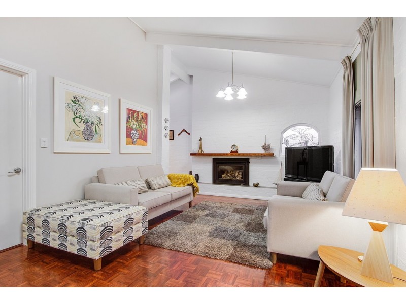 6 Kim Close, Frankston South VIC 3199