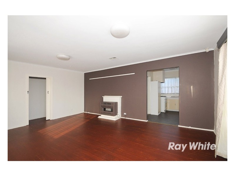 15 Forest Drive, Frankston North VIC 3200