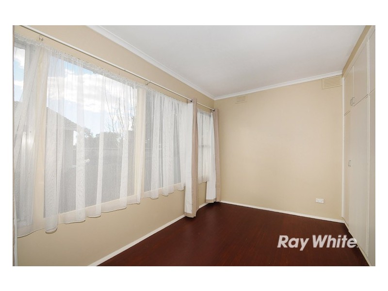 15 Forest Drive, Frankston North VIC 3200