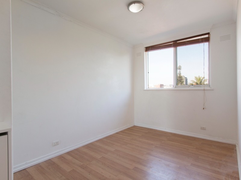 27/402 Nepean Highway, Frankston VIC 3199