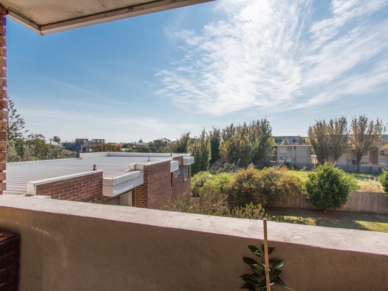 27/402 Nepean Highway, Frankston VIC 3199