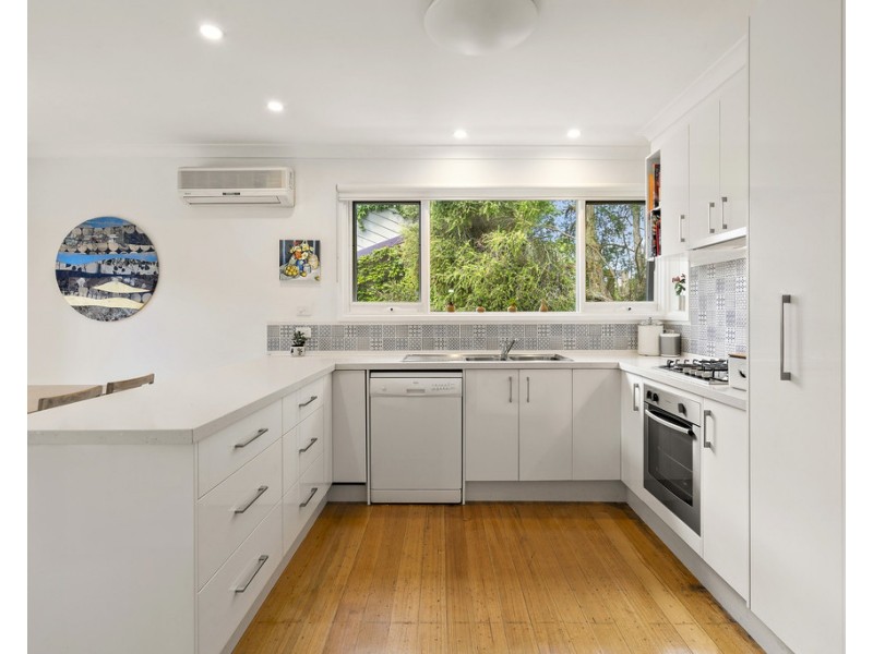 4 Woolston Drive, Frankston South VIC 3199