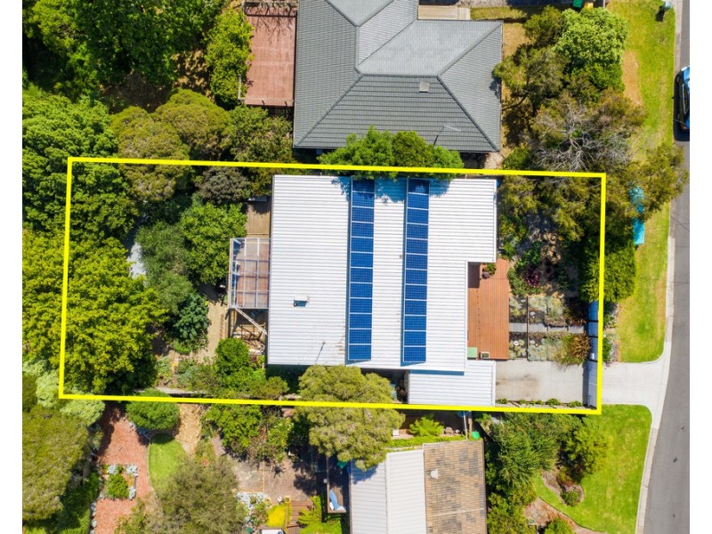 4 Woolston Drive, Frankston South VIC 3199