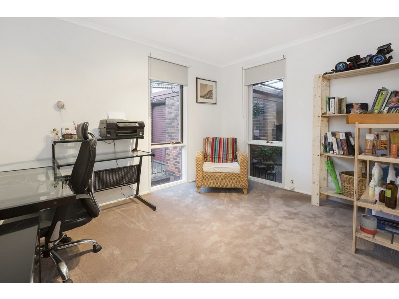 5 Illawarra Close, Frankston VIC 3199