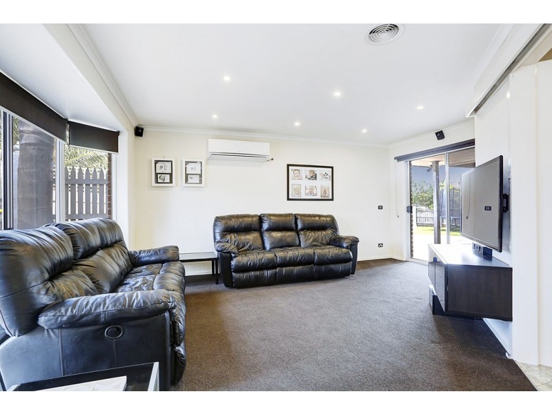 2 Tandarra Court, Carrum Downs VIC 3201