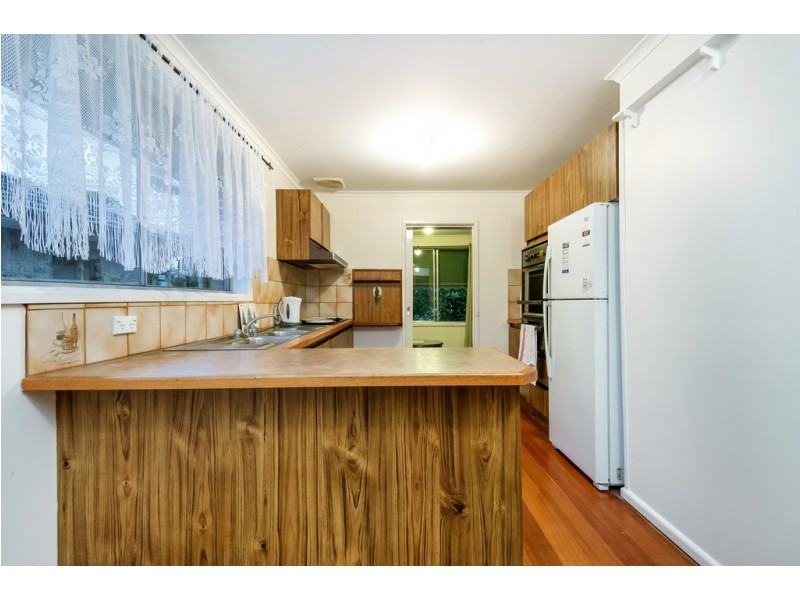 17 Lucerne Crescent, Frankston VIC 3199