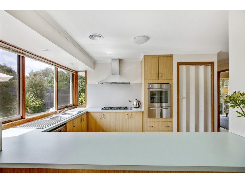 10 Melaleuca Crescent, Langwarrin VIC 3910