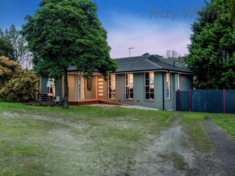 9 Genoa Court, Frankston VIC 3199