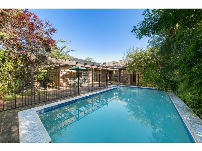 11 Neil Street, Frankston South VIC 3199