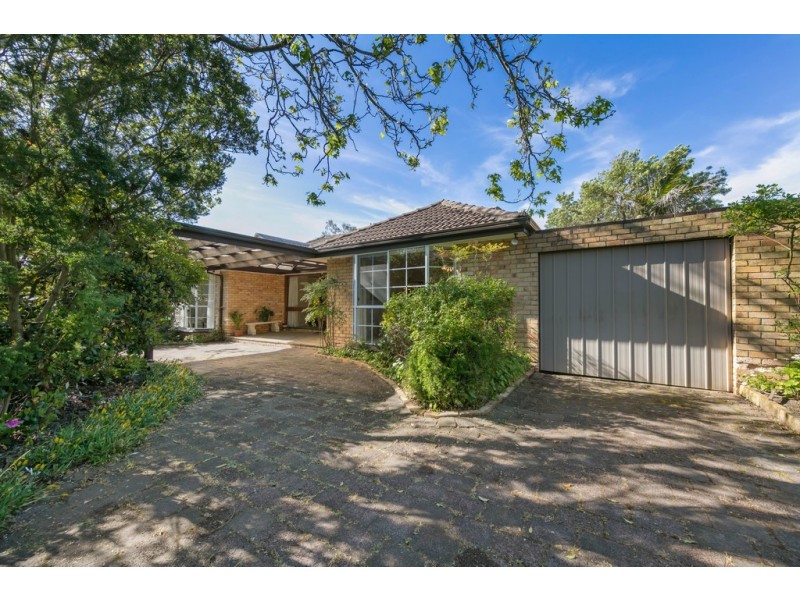 11 Neil Street, Frankston South VIC 3199