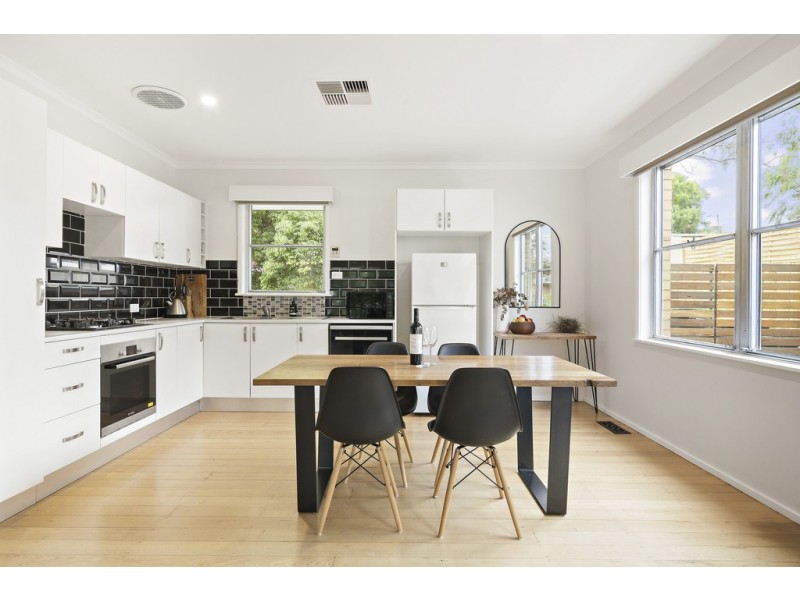 31 Coolgardie Street, Frankston North VIC 3200