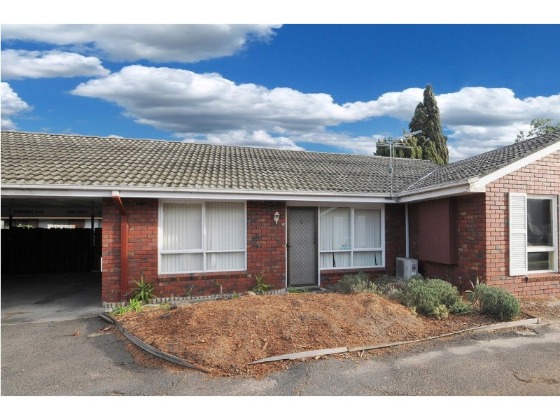 4/4 Royle Street, Frankston VIC 3199