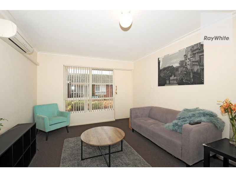 4/4 Royle Street, Frankston VIC 3199