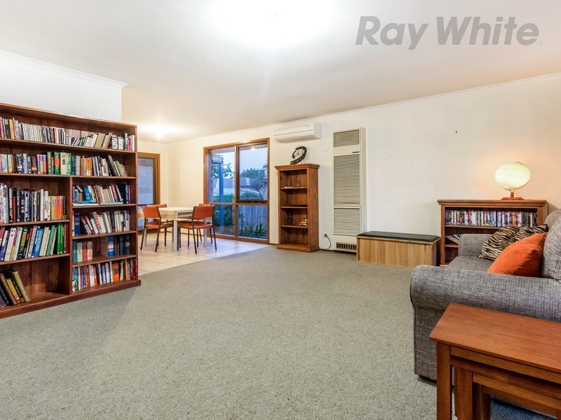 2/2 Catherine Parade, Frankston VIC 3199
