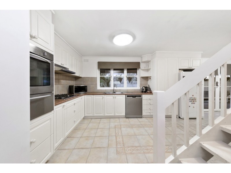 69 Karingal Drive, Frankston VIC 3199