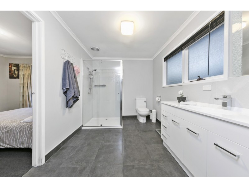 69 Karingal Drive, Frankston VIC 3199