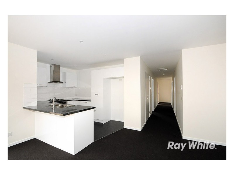 2/9 Windoo Street, Frankston North VIC 3200