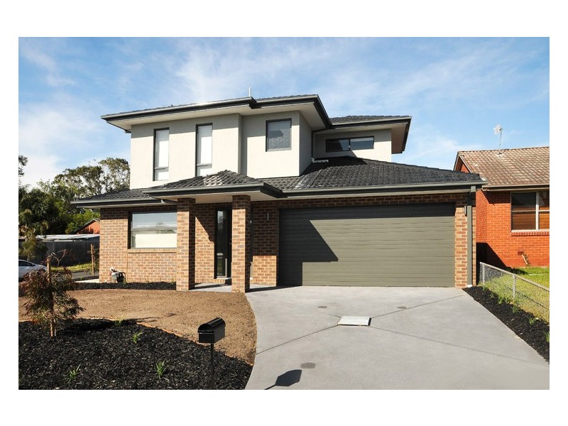 33 Aleppo Crescent, Frankston North VIC 3200