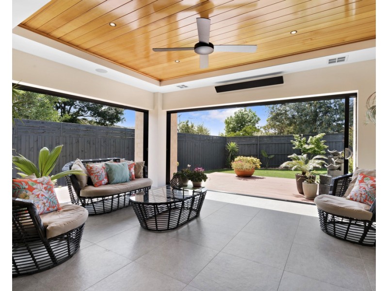 3 Hamilton Grove, Frankston South VIC 3199