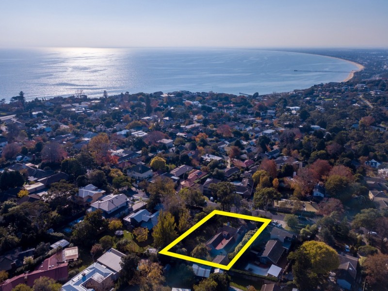 26 Grange Road, Frankston South VIC 3199