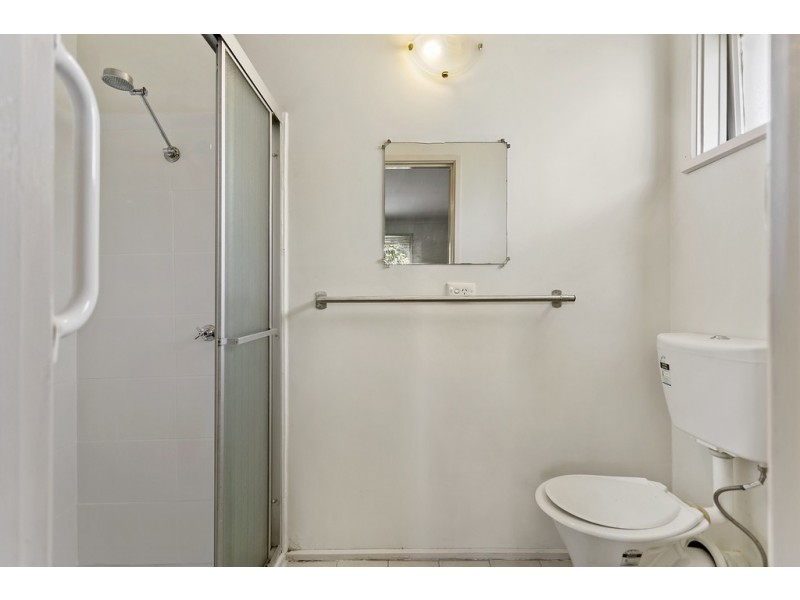 1 Canterbury Street, Cranbourne VIC 3977