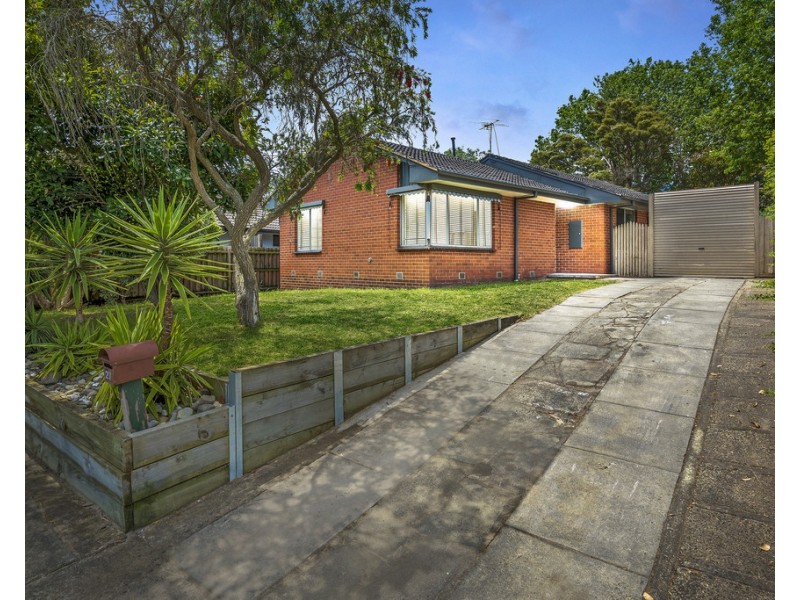 27 Meerlu Avenue, Frankston VIC 3199