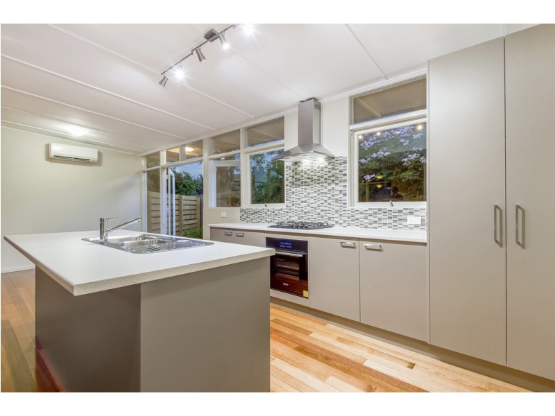 33 Wynden Drive, Frankston VIC 3199