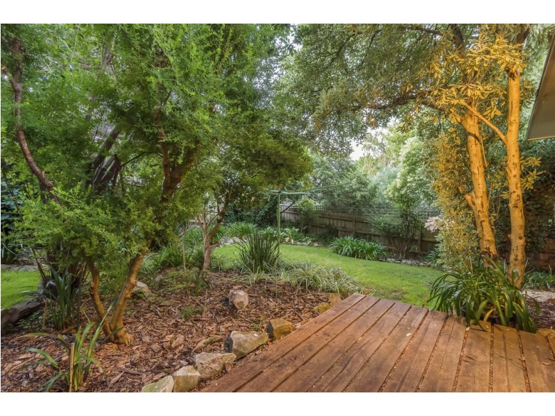 33 Wynden Drive, Frankston VIC 3199