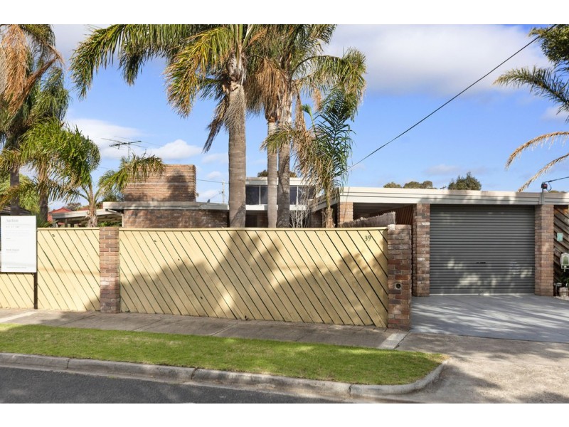 39 Carrington Court, Seaford VIC 3198
