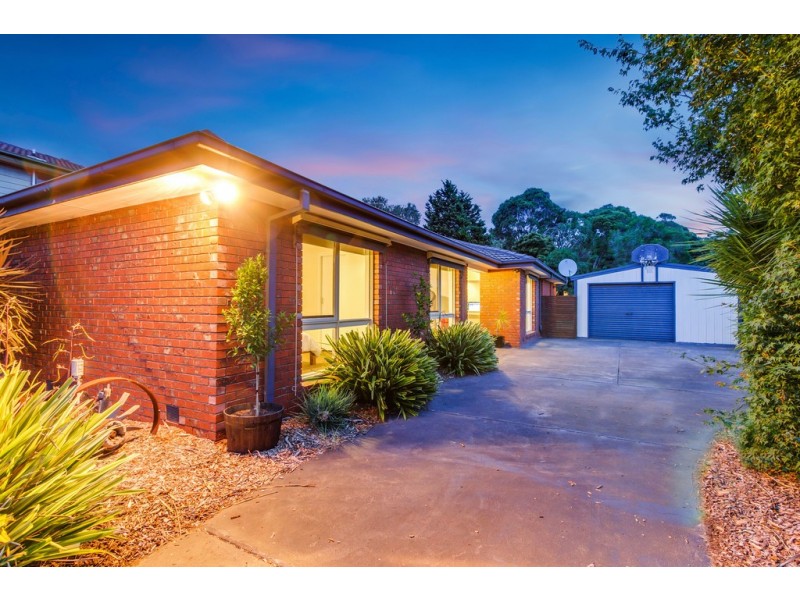 11 Darius Avenue, Frankston VIC 3199