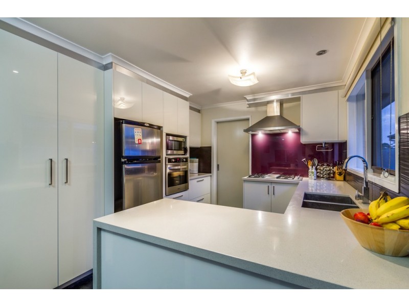 11 Darius Avenue, Frankston VIC 3199