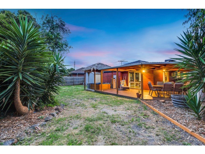 11 Darius Avenue, Frankston VIC 3199