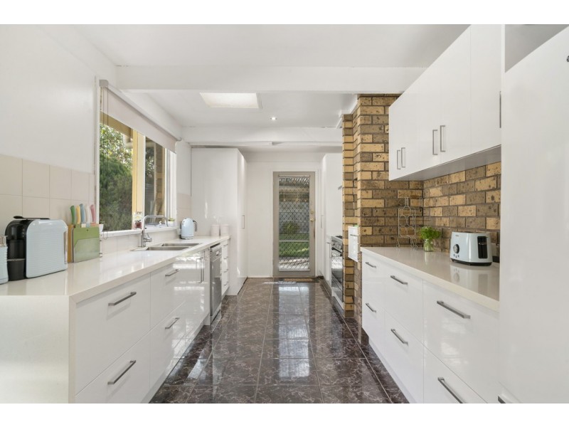 17 Olympic Avenue, Frankston VIC 3199